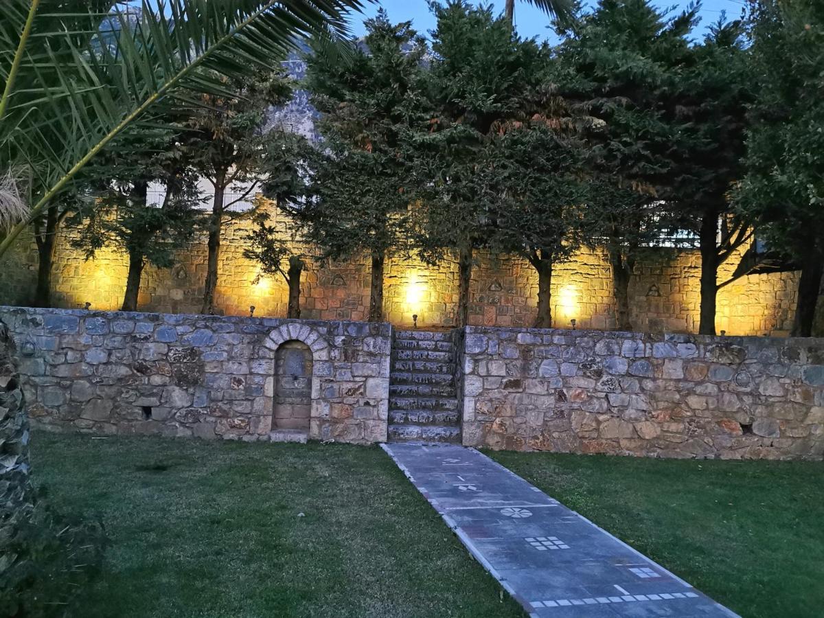Messinian Blue Seaside Villa Kalamata Exterior foto