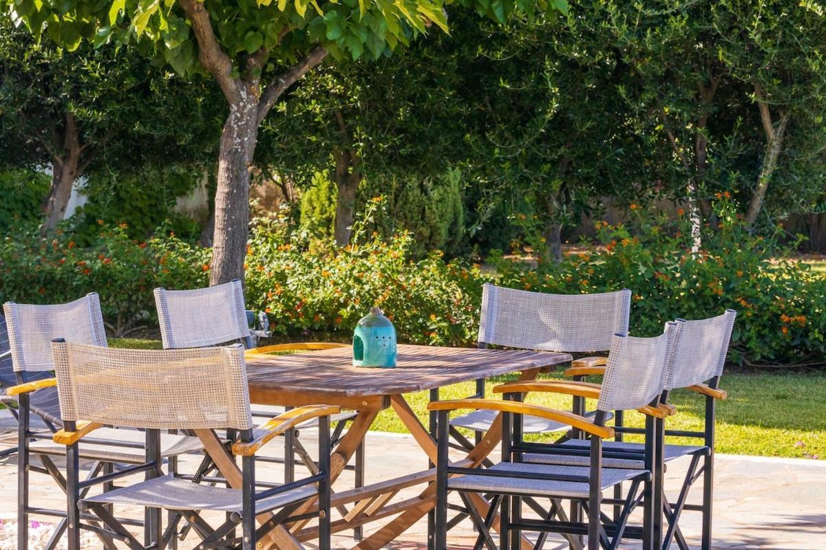 Messinian Blue Seaside Villa Kalamata Exterior foto