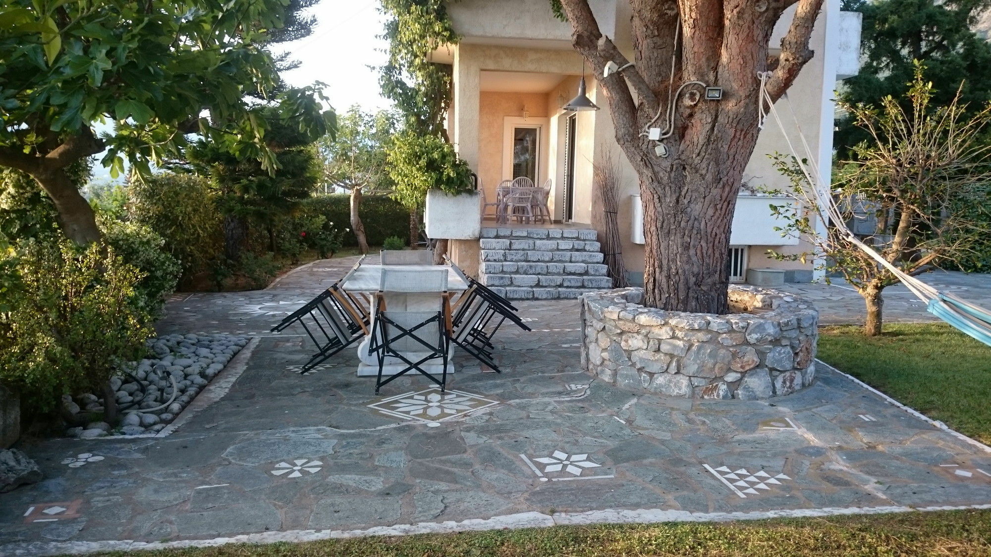 Messinian Blue Seaside Villa Kalamata Exterior foto